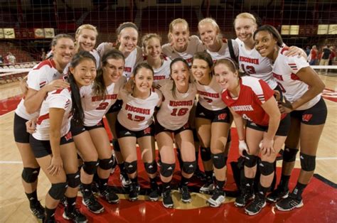 wisconsin volleyball leaked nudes|Nude photo leak of Wisconsin womens volleyball team has police。